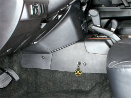     () DRAGON  Mitsubishi  Pajero IV (2006-2009) . Tiptronic  
