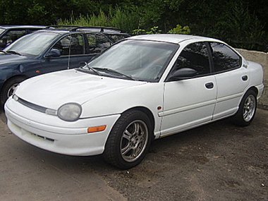   Dodge Neon I (1994-1999) .  
