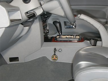 Механическое противоугонное устройство на Коробку передач  Jeep Grand Cherokee (2004-2009) 4.7 авт. Autostick КП (гл. КП) 