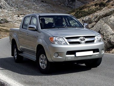   Toyota Hilux (2005-2015) 2.5 .  