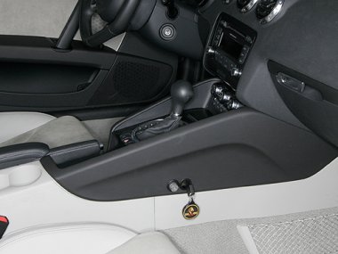 Механическое противоугонное устройство на Коробку передач  Audi ТT (2006- ) 3.2 авт.Tiptronic КП 