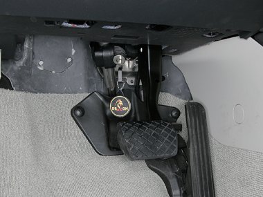 Механическое противоугонное устройство на Рулевой вал  Audi ТT (2006- ) 3.2 авт.Tiptronic КП 