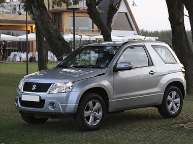   2008 ..       .  Suzuki Grand Vitara (2008- ) .  