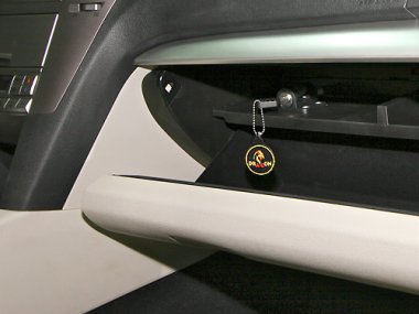 Механическое противоугонное устройство на Капот  Subaru Legacy V / outback (2010-2014) авт. Tiptronic КП 