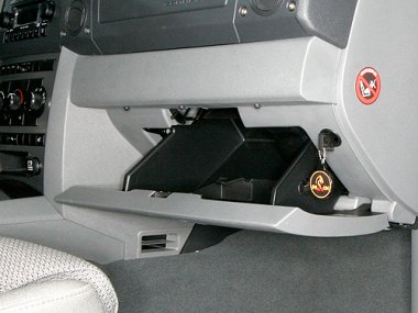       Jeep Commander (2007- ) 3.0 .Autostick  