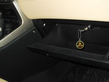 Механическое противоугонное устройство на Капот  Lexus NX (2014-2021) авт. КП ® 