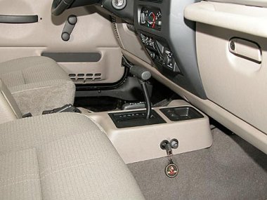 Механическое противоугонное устройство на гл. Коробку передач  Jeep Wrangler (2003-2006) 4.0 авт. КП 