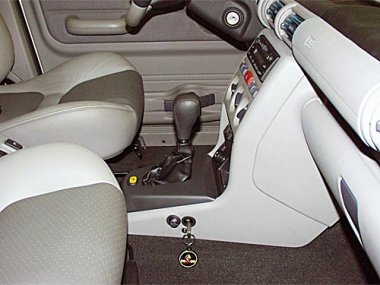        Land Rover Freelander ( -2003) . Steptronic  