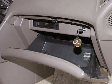 Механическое противоугонное устройство на Капот  Lexus RX 300  ( -2003) авт. КП 