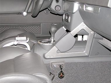 Механическое противоугонное устройство на Коробку передач  Audi ТT (-2006) 1.8 авт. Tiptronic КП 