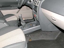    () DRAGON  Renault  Megane II Hatchback (2002-2009) . 5 .  
