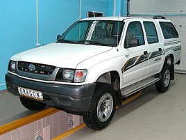     () DRAGON  Toyota  Hilux (2001-2005) 2.8D .  