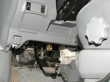        Toyota RAV-4 (2000-2005) .  
