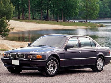   BMW 7 / E 38 (1999-2002) . Steptronic  