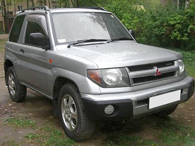   Mitsubishi Pajero IO (GF-H66W)(06.1998-05.2000) 1.8 .  ( )