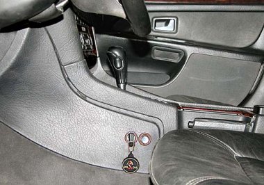 Механическое противоугонное устройство на Коробку передач  Audi A-8 (-1995) авт.Tiptronic 4 ст. КП 