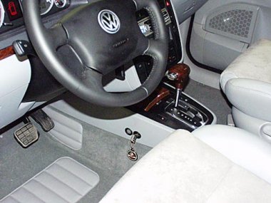        Volkswagen Sharan (2001- ) . Tiptronic  