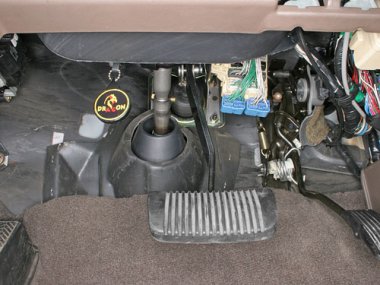 Механическое противоугонное устройство на Рулевой вал Toyota Land Cruiser Prado (KD-KZJ95W) (05.1996-09.2002) 3.0 DT авт. КП (Правый руль)