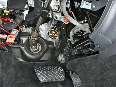 Механическое противоугонное устройство на Рулевой вал Volkswagen Passat (2002-2005) aвт. Tiptronic КП