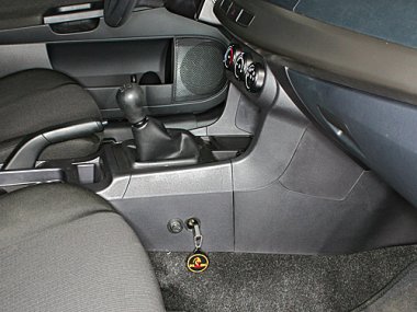 Механическое противоугонное устройство на Коробку передач Mitsubishi Lancer X мех. КП