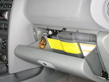 Механическое противоугонное устройство на Капот Hyundai Santa Fe Classic (2007- ) мех. КП
