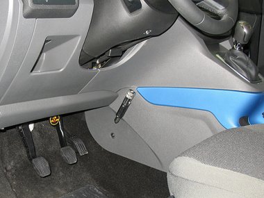 Механическое противоугонное устройство на Рулевой вал Ford Kuga ( -2012) мех. КП