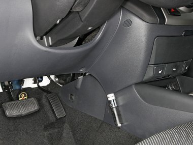 Механическое противоугонное устройство на Рулевой вал Hyundai i 30 ( -2011) авт. КП
