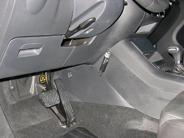 Механическое противоугонное устройство на Рулевой вал Volkswagen Tiguan I (2010-2016) авт. Tiptronic КП