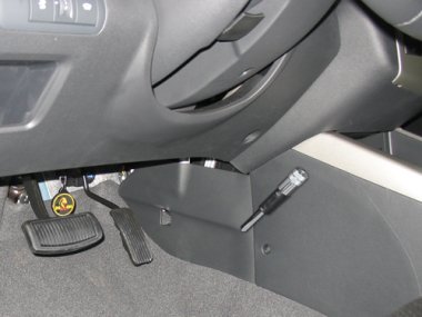 Механическое противоугонное устройство на Рулевой вал Kia Cerato (2010-2012) авт. Tiptronic КП