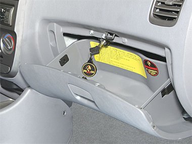 Механическое противоугонное устройство на Капот Hyundai Accent II (2000- ) мех. КП