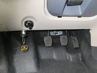 Механическое противоугонное устройство на Капот Renault Logan/ Logan Stepway/ Sandero/ Sandero Stepway (2014-) мех. 5 ст. КП