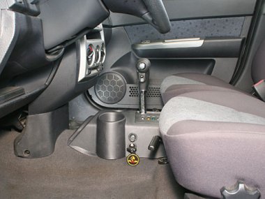 Механическое противоугонное устройство на Коробку передач Hyundai Getz авт. КП