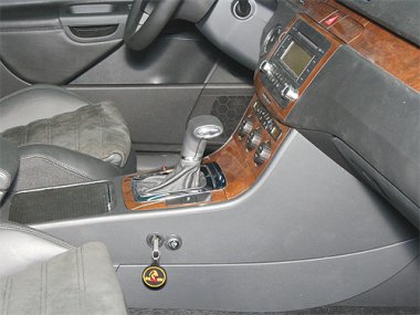 Механическое противоугонное устройство на Коробку передач Volkswagen Passat (2005-2010) авт. DSG КП (с кнопкой)