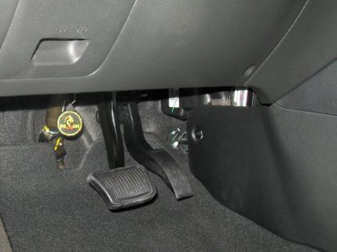 Штыревое механическое противоугонное устройство на Рулевой вал Hyundai Creta (2016-2021) авт. Tiptronic КП