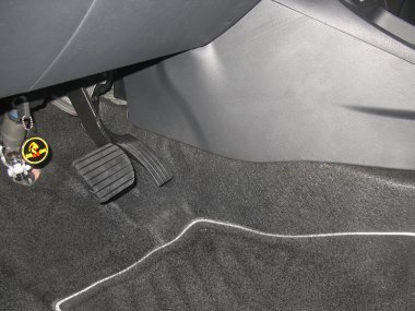 Штыревое механическое противоугонное устройство на Рулевой вал Renault Kaptur (2016-2020) CVT X-tronic КП