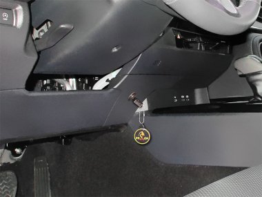 Бесштыревое механическое противоугонное устройство на Рулевой вал Toyota Camry IX (XV80) (2023-) 2.0 Гибрид CVT КП ®