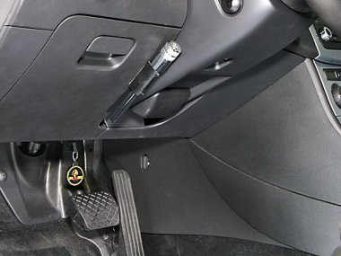 Механическое противоугонное устройство на Рулевой вал Volkswagen Passat (2005-2010) авт. Tiptronic КП