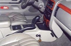 ����� Jeep Grand Cherokee c ������������� �������������� ������������ ���������� "������"